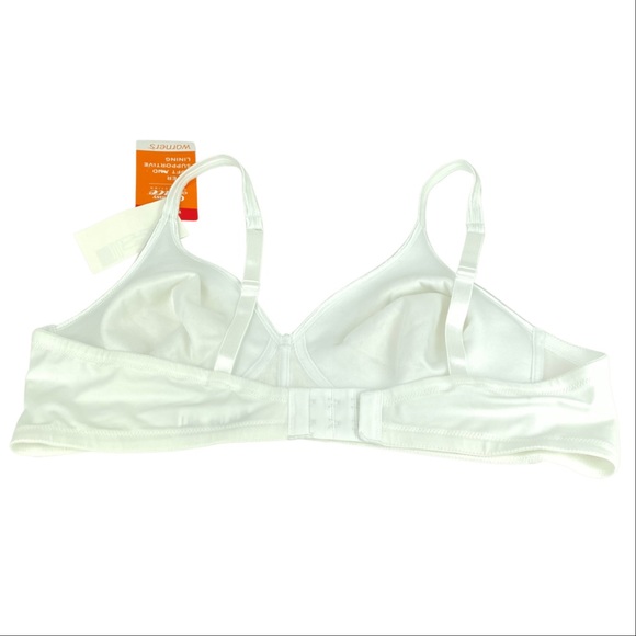 Warner's Daisy Lace Wireless Bra 2009 NWT - Picture 2 of 4